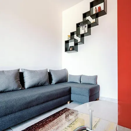 Charming Little * Čilipi