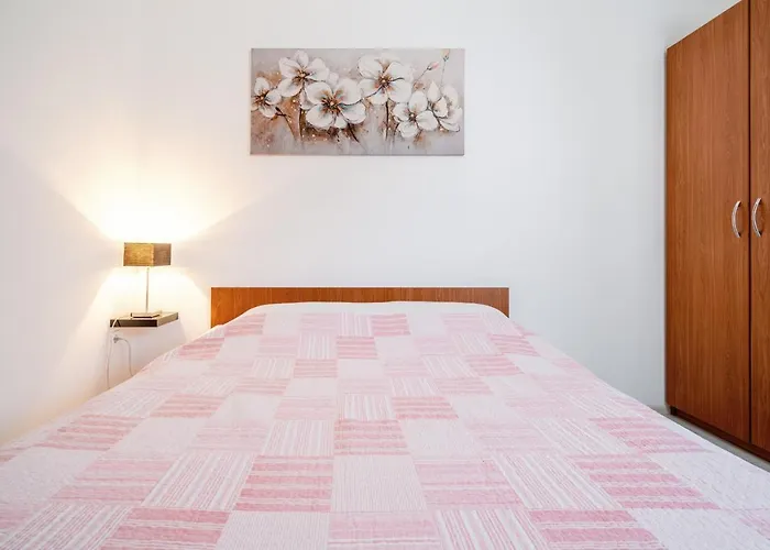 Apartament Charming Little Čilipi