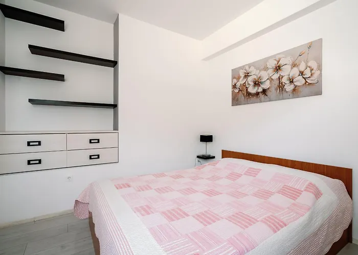 Charming Little Apartament